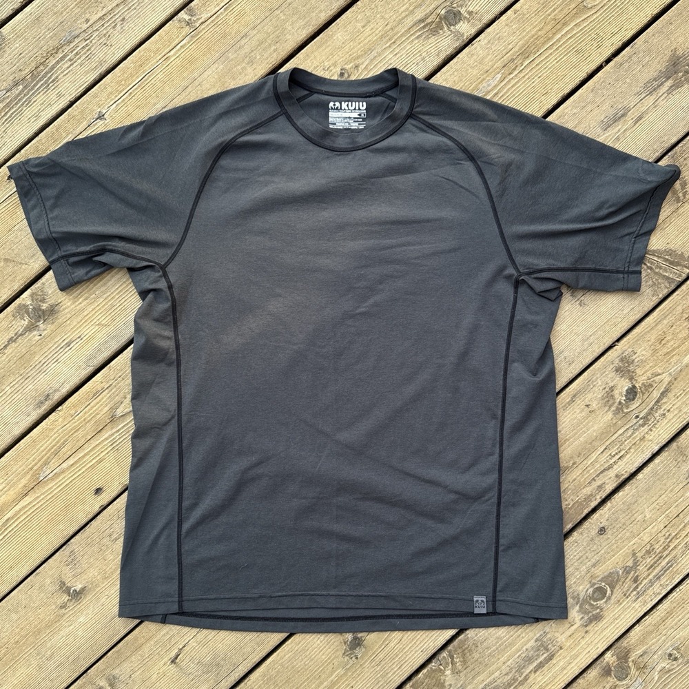 KUIU Peloton 130 Hunting Base Layer Shirt Mens XL Gray Performance Tee